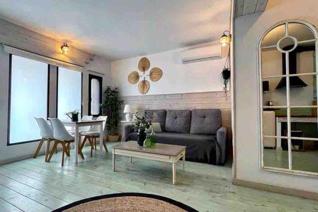 New Cozy Beach Apartment, Wifi Валенсія Екстер'єр фото