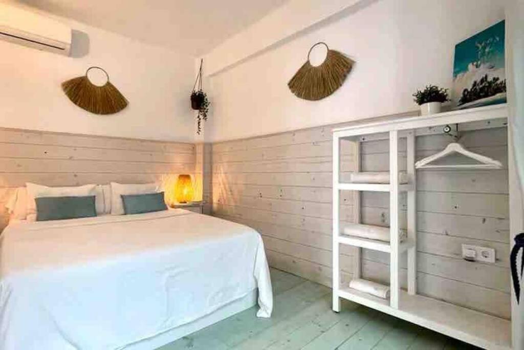 New Cozy Beach Apartment, Wifi Валенсія Екстер'єр фото