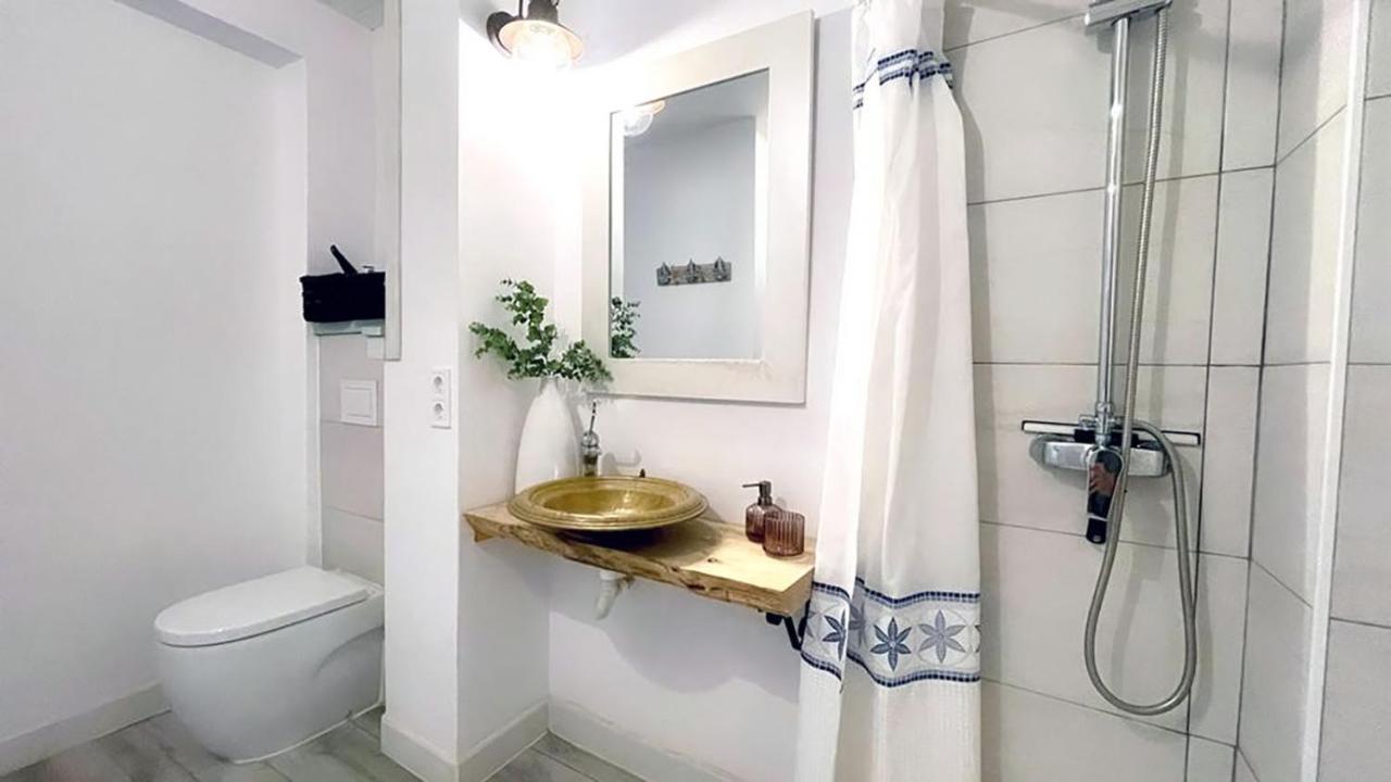 New Cozy Beach Apartment, Wifi Валенсія Екстер'єр фото